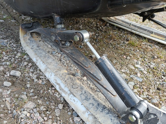 889235-10 Valmet Lynx 650 - 1987