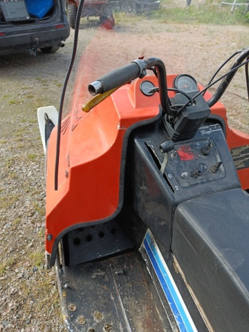 889235-21 Valmet Lynx 650 - 1987