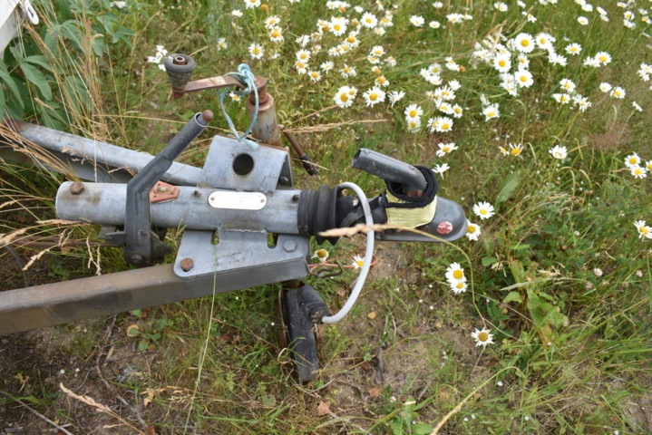 927353-15 Caravan Polar 530 - 1978