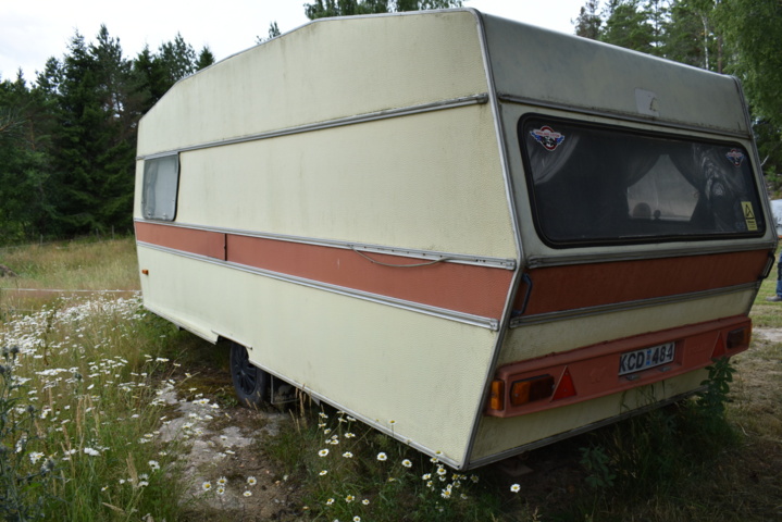 927353-7 Caravan Polar 530 - 1978