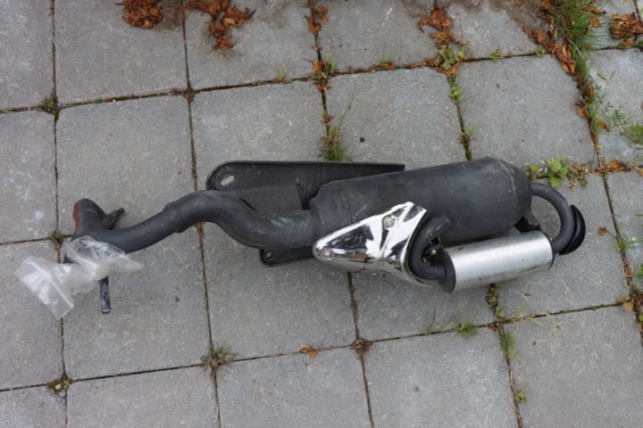 927491-15 Peugeot Speedfight 4 2016 Only 184 miles.