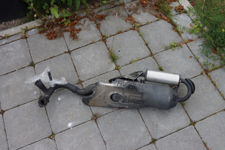 927491-14 Peugeot Speedfight 4 2016 Only 184 miles.