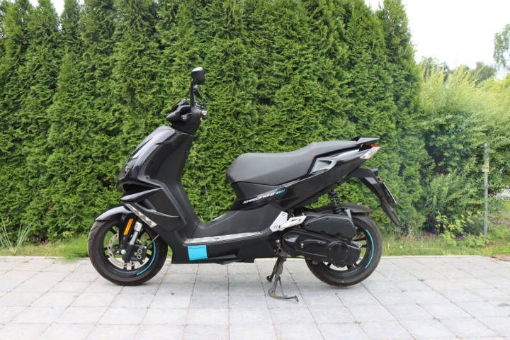 927491-1 Peugeot Speedfight 4 2016 Only 184 miles.