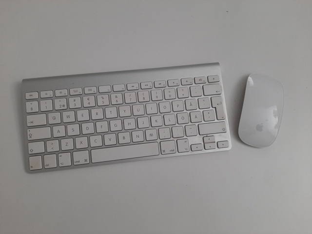 805251-5 Monitor 27" - Apple Thunderbolt Display (A1407)