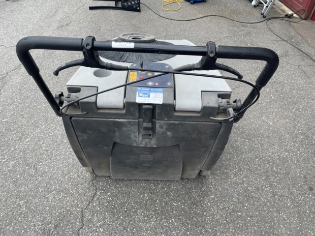 886211-6 Sweeping machine Nilfisk SW 850S B