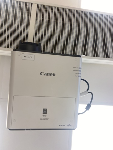 874603-2 Projector - Canon WUX450ST