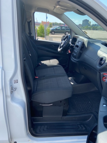 912555-31 Mercedes-Benz Vito 7G-Tronic -2019