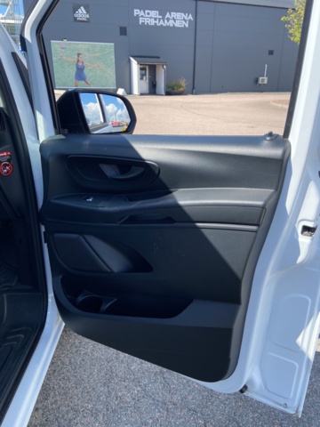912555-33 Mercedes-Benz Vito 7G-Tronic -2019