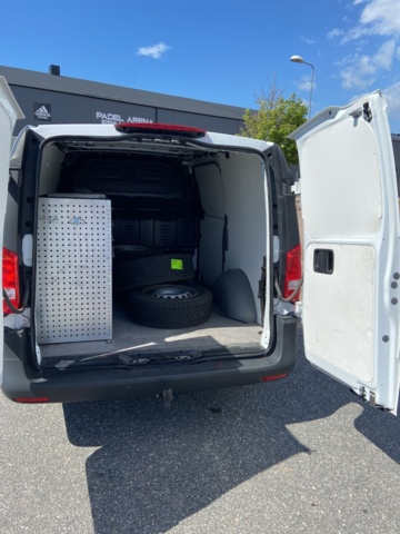 912555-41 Mercedes-Benz Vito 7G-Tronic -2019