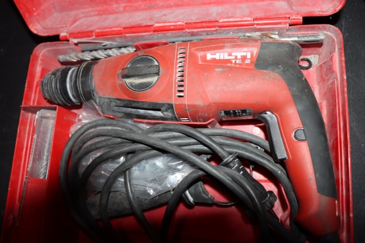 788416-1 Hilti TE2 Hammer drill