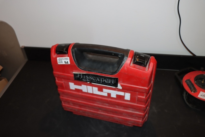 788416-6 Hilti TE2 Hammer drill