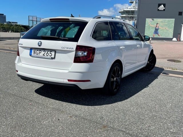 912558-5 Skoda Octavia Combi 2.0 TSI DSG Sequential, 190hp, 2019