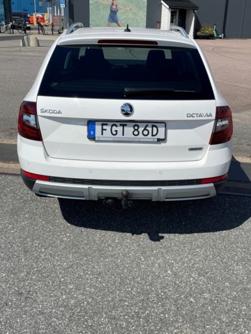 912559-6 Skoda Octavia Scout 2.0 TDI 4x4 DSG -2020