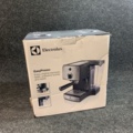 927711-2 Espresso machine Electrolux EEA111