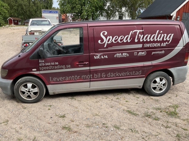 886821-2 Mercedes-Benz Vito 108 CDI Manual, 82hp, 2003