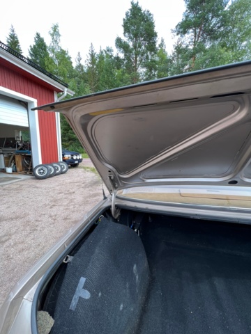 896792-17 Ford Granada 2.8 I V6 Automatic, 150hp, 1982 Ghia