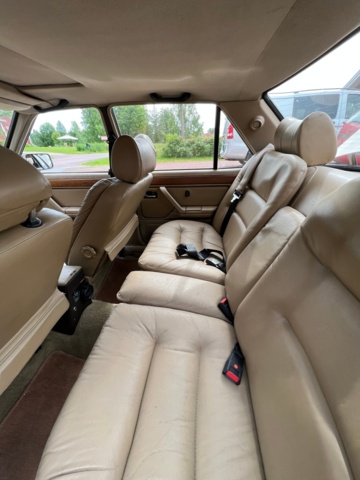 896792-21 Ford Granada 2.8 I V6 Automatic, 150hp, 1982 Ghia