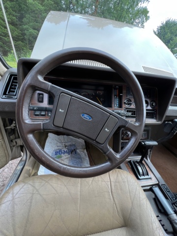 896792-39 Ford Granada 2.8 I V6 Automatic, 150hp, 1982 Ghia