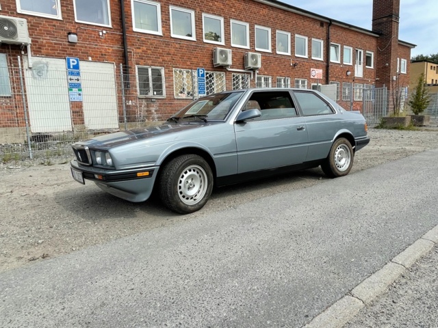 906868-15 Maserati 222 2.0 V6 Manual - 1988