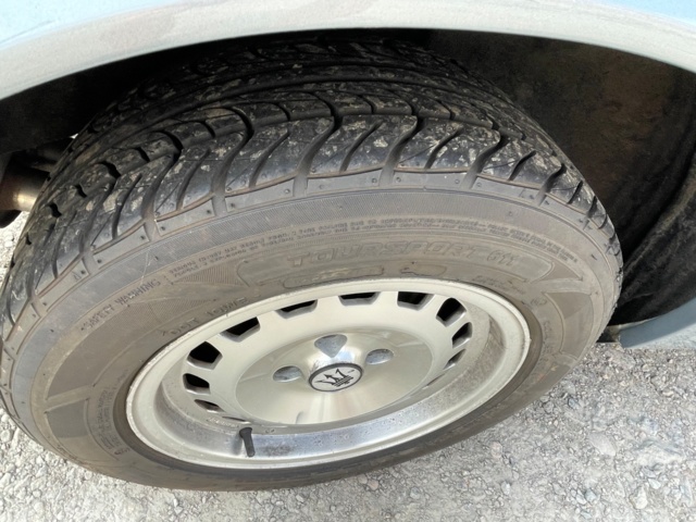 906868-37 Maserati 222 2.0 V6 Manual - 1988