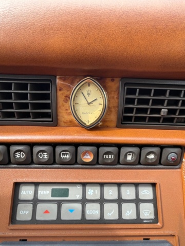 906868-31 Maserati 222 2.0 V6 Manual - 1988