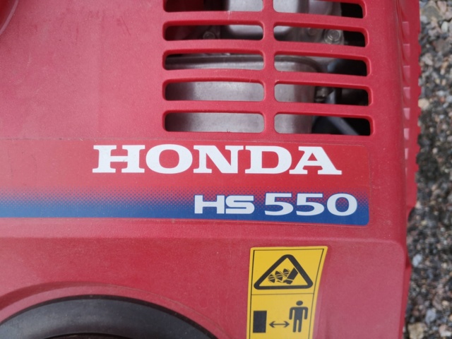 881823-4 Honda HS 550