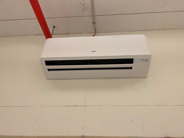 895809-1 AC Fujitsu ASYG14KMCC -2021