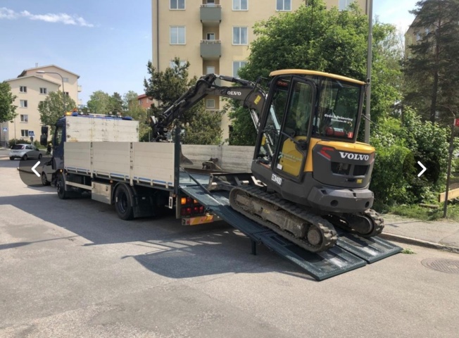 906871-7 Compact mini excavator Volvo ECR40D, 2017