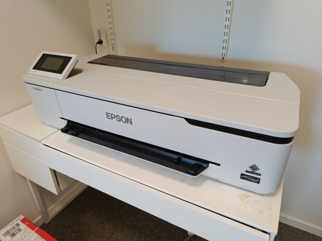 Ericson Esparzaさん専用 Large format printer EPSON SureColor P9000 - PS Auction - We