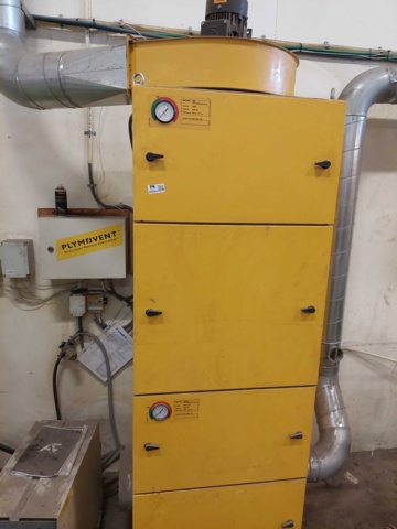 880554-3 Plymovent ventilation system with ventilation fan