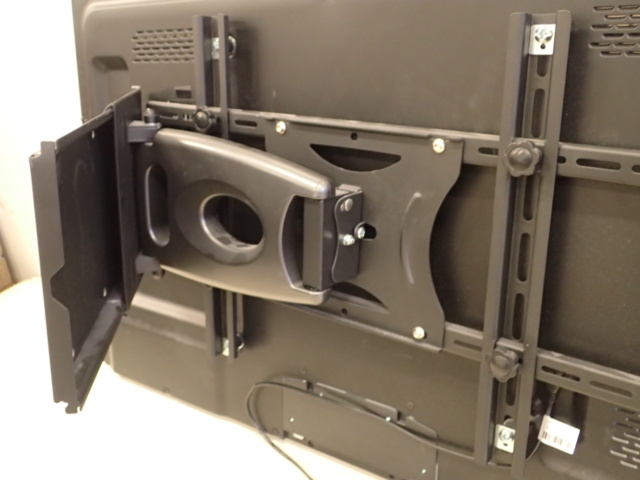 861845-8 TV Samsung 46 inches