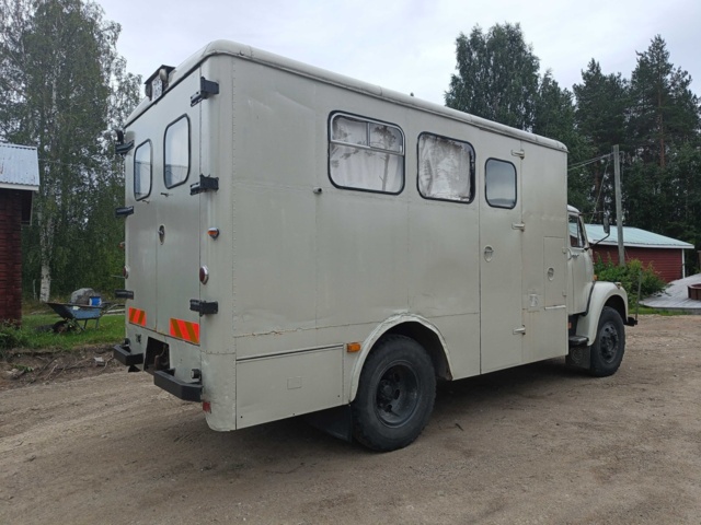 887528-5 Husbil Scania Vabis AL 36 42 -67