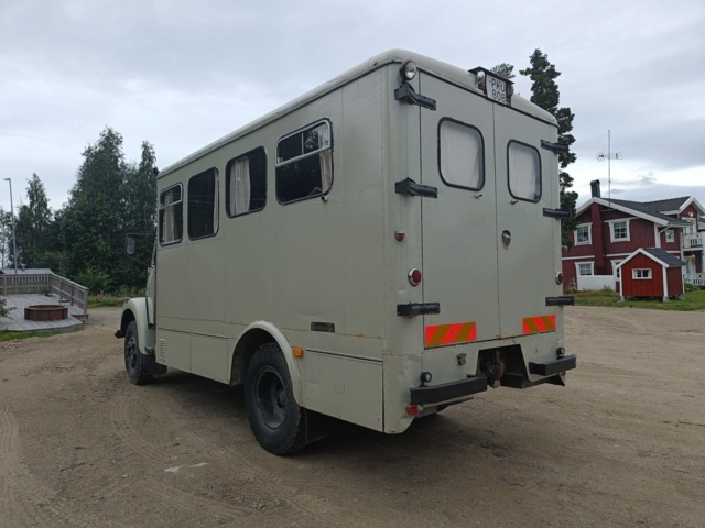 887528-7 Husbil Scania Vabis AL 36 42 -67