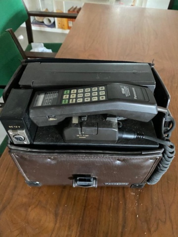 824936-1 "antique" cell phone Panasonic