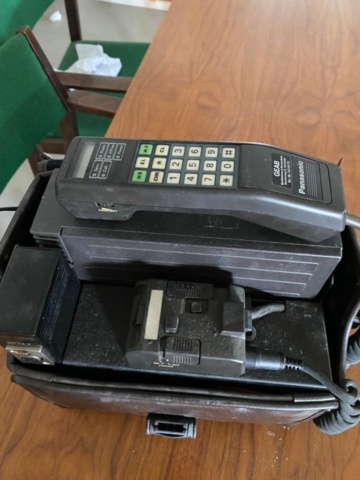824936-2 "antique" cell phone Panasonic