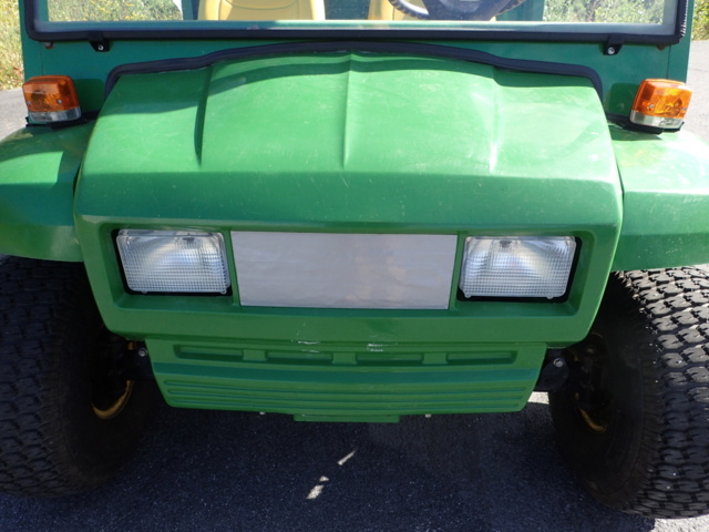 861848-24 John Deere Gator 4x2 2004