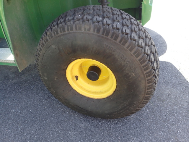 861848-31 John Deere Gator 4x2 2004