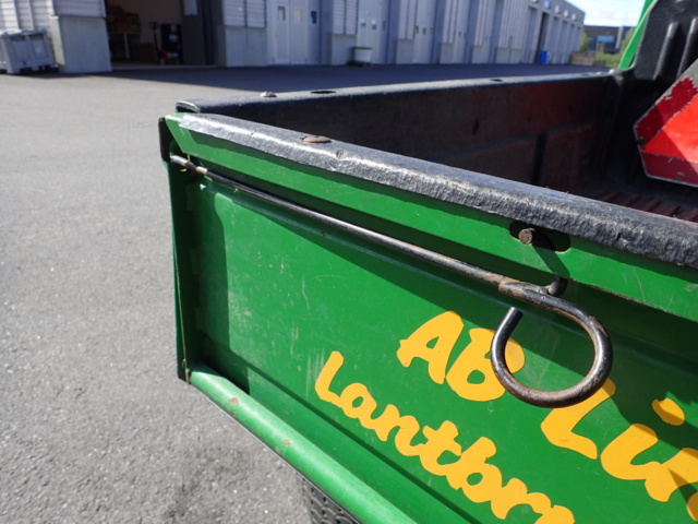 861848-40 John Deere Gator 4x2 2004