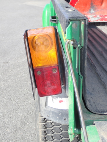 861848-46 John Deere Gator 4x2 2004