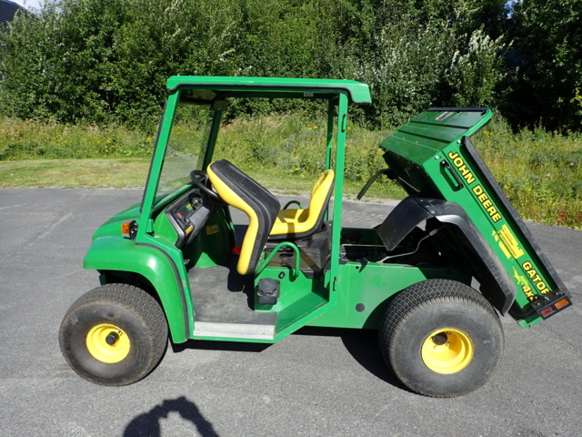 861848-49 John Deere Gator 4x2 2004