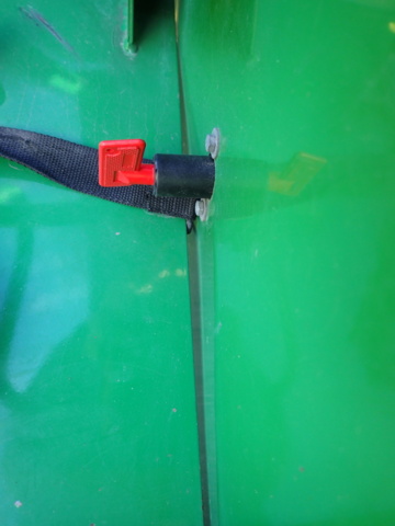 861848-84 John Deere Gator 4x2 2004