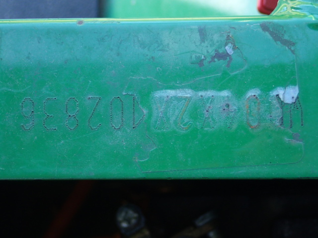 861848-85 John Deere Gator 4x2 2004