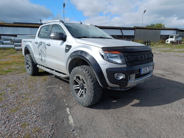 889309-1 Ford Ranger Double Cab 3.2 TDCi 4x4 -2014