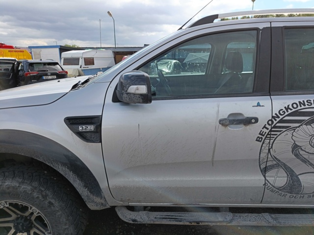 889309-27 Ford Ranger Double Cab 3.2 TDCi 4x4 -2014