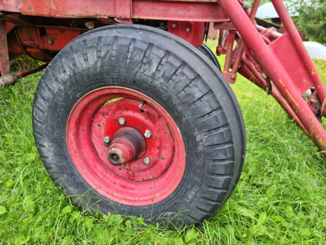 930353-3 Traktor med frontlastare Bolinder Munktell Volvo -1965 (rep.objekt) #UPPDATERAD INFO#