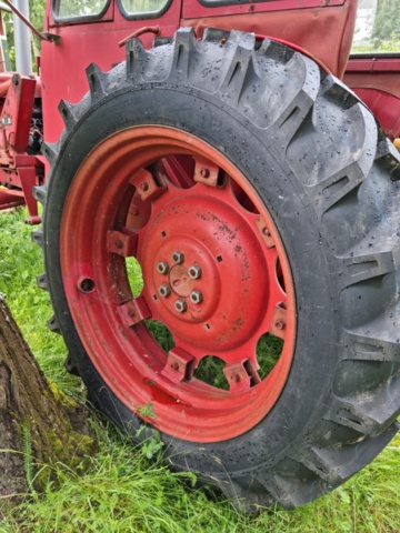 930353-11 Traktor med frontlastare Bolinder Munktell Volvo -1965 (rep.objekt) #UPPDATERAD INFO#