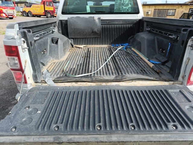 889309-46 Ford Ranger Double Cab 3.2 TDCi 4x4 -2014