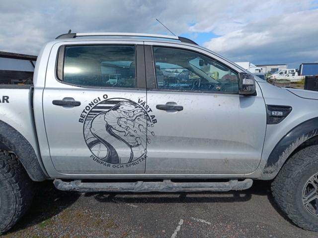 889309-53 Ford Ranger Double Cab 3.2 TDCi 4x4 -2014