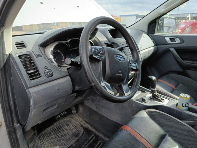 889309-85 Ford Ranger Double Cab 3.2 TDCi 4x4 -2014