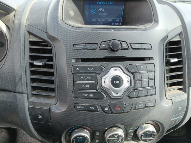 889309-90 Ford Ranger Double Cab 3.2 TDCi 4x4 -2014